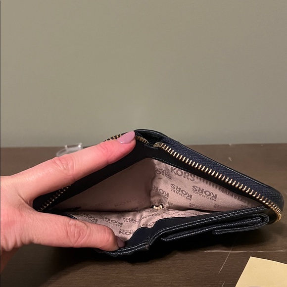 Michael Kors Dark Blue Leather Wallet - Picture 8 of 11